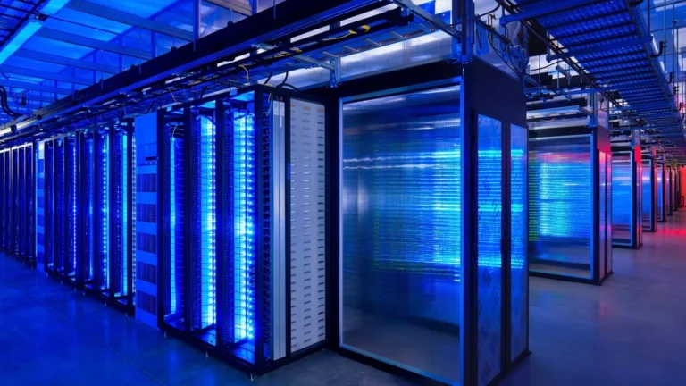 Free computer server room image